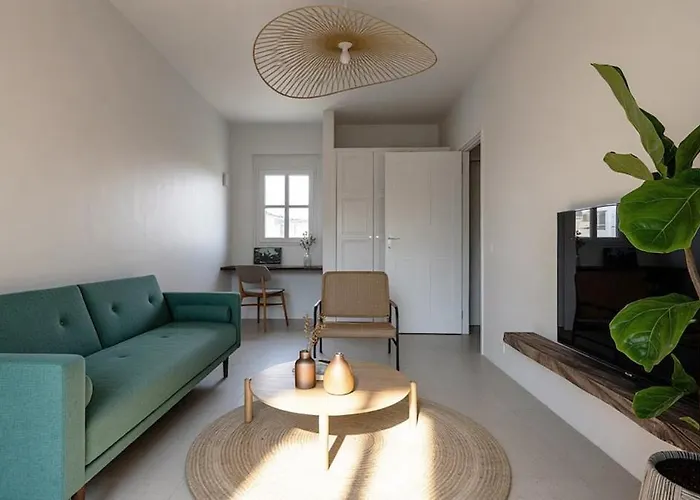 Σπίτι διακοπών Walk To - 1br Sea View - Peppermint 2 Νάουσα